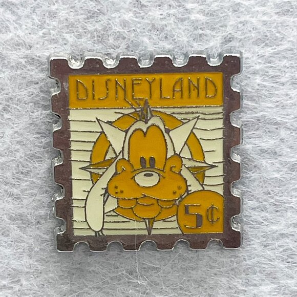 🔮 5/$25 Disneyland Goofy 5 Cent Stamp Pin - Picture 1 of 3